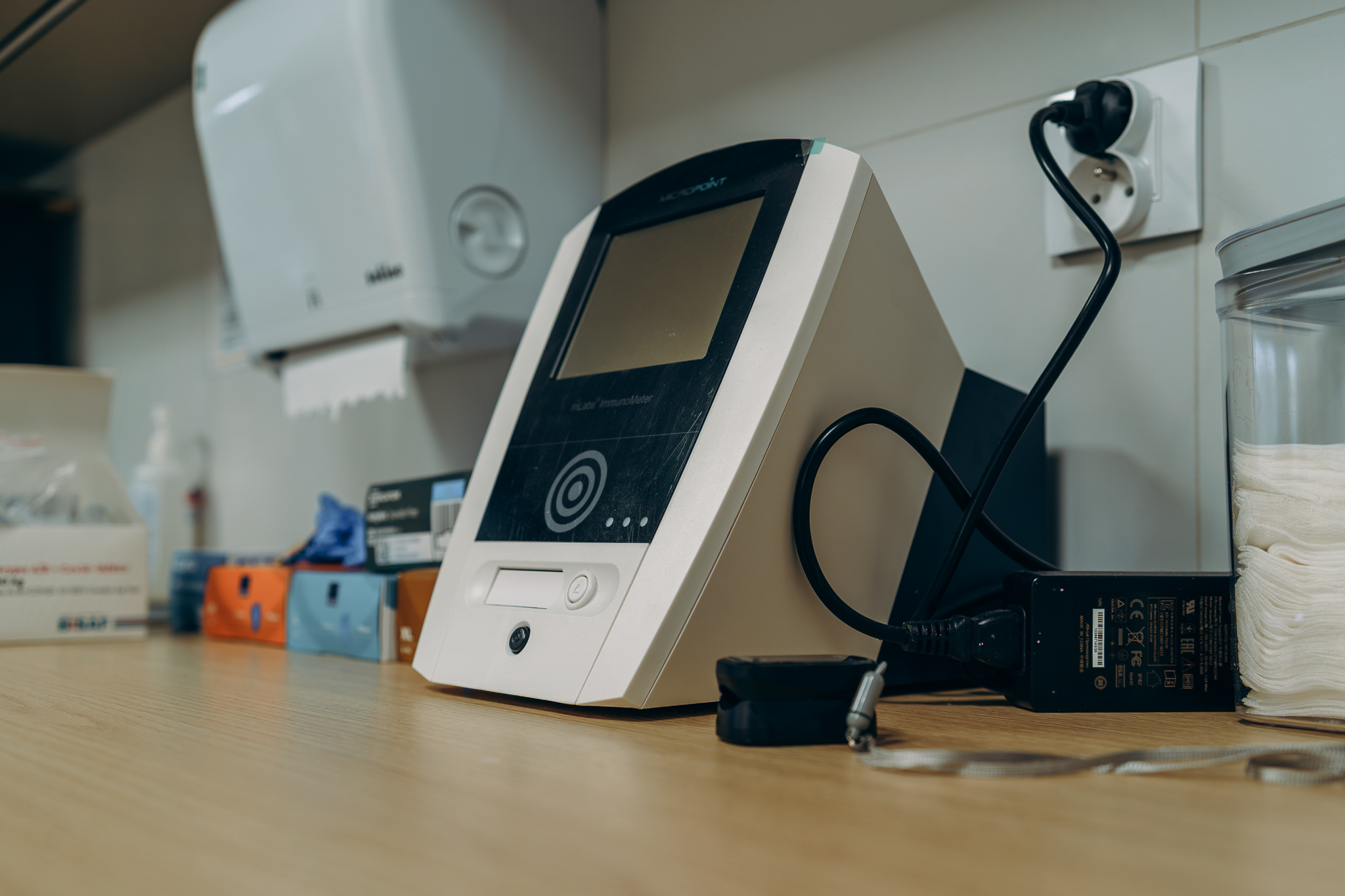 zdjęcie sprzętu diagnostycznego w Sage Medica przychodni POZ Piotrków Trybunalski